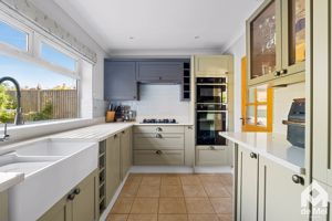 Photo 13- click for photo gallery